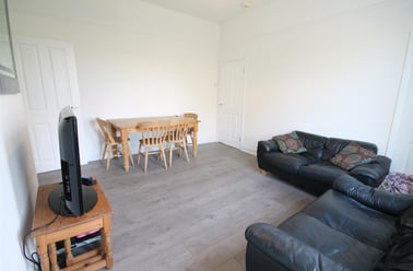 Lyndhurst Avenue, Jesmond, Newcastle - Image 2